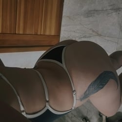 Foto de Purple Hot ao vivo na webcam