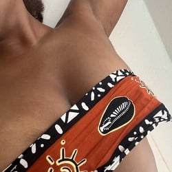 Foto de Puta Preta ao vivo na webcam