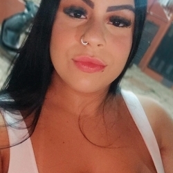 Que Bella Morena