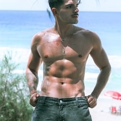 Foto de Rafael Gomes ao vivo na webcam