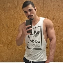 Foto de Rafael Martez - videos sexo ao vivo Sexo ao Vivo