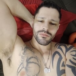 Foto de Rafael RF ao vivo na webcam