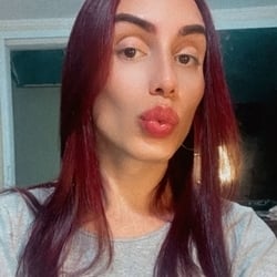 Foto de Raica Ruivinha ao vivo na webcam