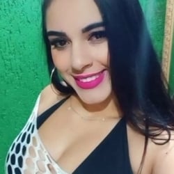 Foto de Raissa Sobral ao vivo na webcam