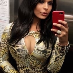 Foto de Raissinha Delici ao vivo na webcam