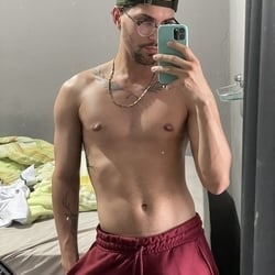 Foto de Rapha Angel ao vivo na webcam