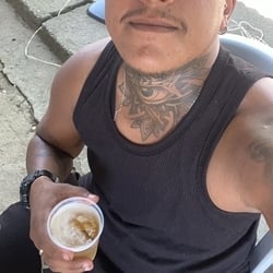 Foto de Rasta Tatuado ao vivo na webcam