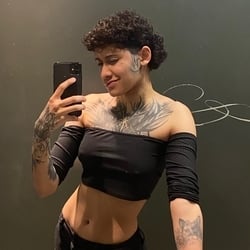 Foto de Ravena Schmidt ao vivo na webcam