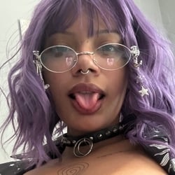 Foto de Raveninha ao vivo na webcam