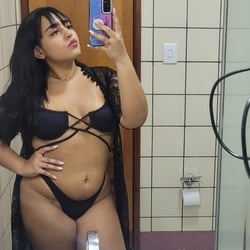 Foto de Rayssa Bear ao vivo na webcam