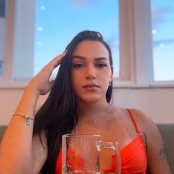 Foto de Rebeka Carioca ao vivo na webcam