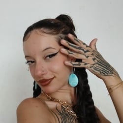 Foto de Red Sexy Cherry ao vivo na webcam