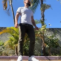 Foto de Renan Lopez - videos sexo ao vivo Sexo ao Vivo