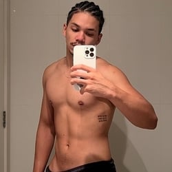 Foto de Renanzin 062 ao vivo na webcam