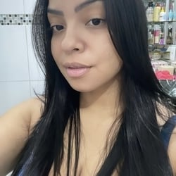 Foto de Rhana Lopes ao vivo na webcam