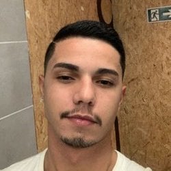 Foto de Rick Ralf ao vivo na webcam