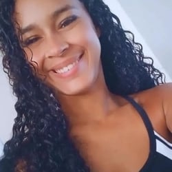 Foto de Robertinha 2121 ao vivo na webcam