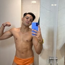 Foto de Rodrigo 23cm ao vivo na webcam