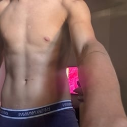 Foto de Rodrigo Limw ao vivo na webcam