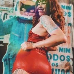 Foto de Roots ao vivo na webcam