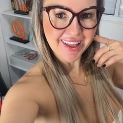 Foto de Rosi G Duarte ao vivo na webcam