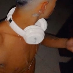 Foto de Rudi 698 ao vivo na webcam