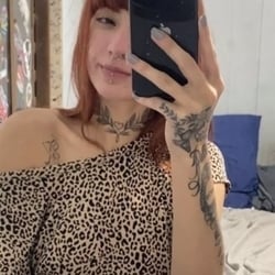 Foto de Ruivinha 0108 ao vivo na webcam