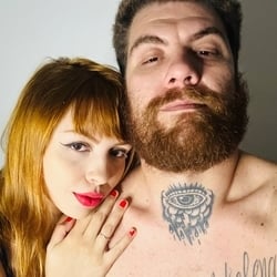 Foto de Ruivinha Red H ao vivo na webcam