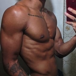 Foto de Ryan Safado ao vivo na webcam