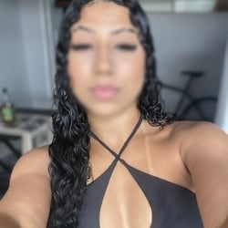 Foto de Sabrina Aylla ao vivo na webcam
