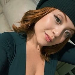 Foto de Sakura Balestero ao vivo na webcam