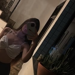Foto de Samarah 220 - videos sexo ao vivo Sexo ao Vivo