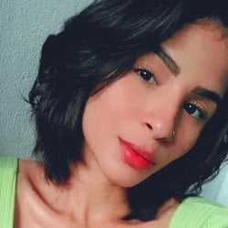 Foto de Samy Chan ao vivo na webcam