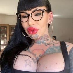 Foto de Sara Macedo ao vivo na webcam