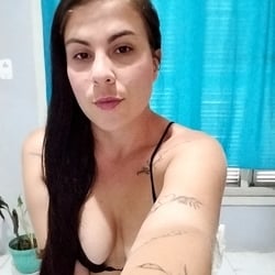 Foto de Sarah Rubi ao vivo na webcam