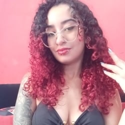 Foto de Sarah Satânica ao vivo na webcam