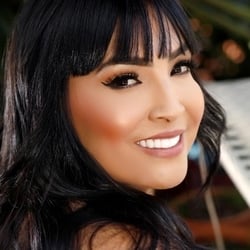 Foto de Sayuri Sato ao vivo na webcam