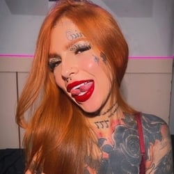 Foto de Scarlet Grant ao vivo na webcam