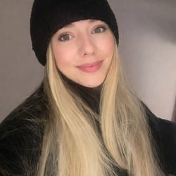 Foto de Scarlet 96 ao vivo na webcam