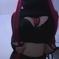 Scarlet Demoness