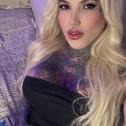 Foto de Nanda Scarlett ao vivo na webcam