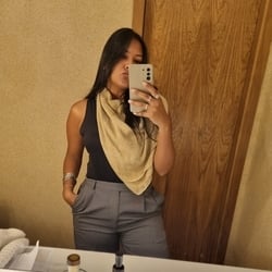 Foto de Secretária Ju ao vivo na webcam