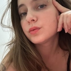 Foto de Selene Marques ao vivo na webcam