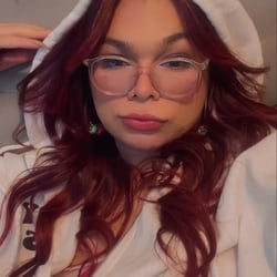 Foto de Selly 18 - videos sexo ao vivo Sexo ao Vivo