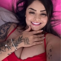 Foto de Sem Juízo ao vivo na webcam