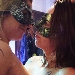 Foto de Sexy Brunas ao vivo na webcam