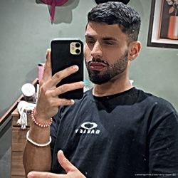 Sexy Leon 21