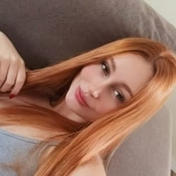 Foto de Sexy Milli ao vivo na webcam