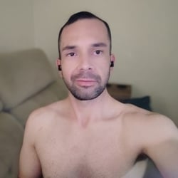 Foto de Shameless ao vivo na webcam