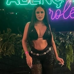 Foto de Sheron Muniz ao vivo na webcam